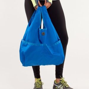 Lululemon blue savasana bag